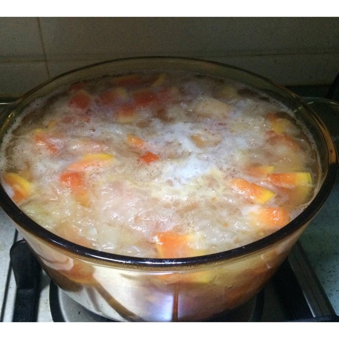 木瓜银耳汤、木瓜牛奶