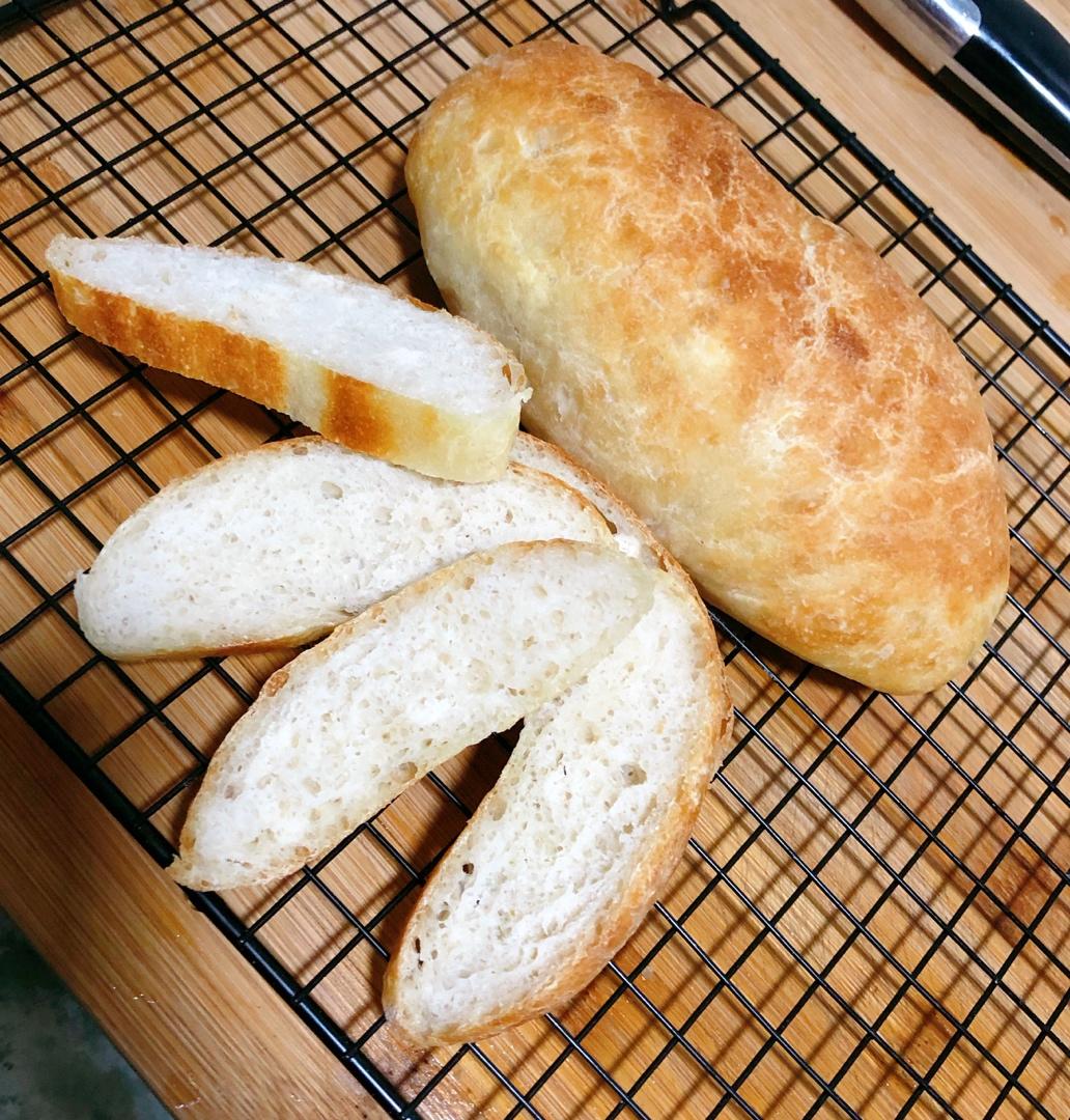 免揉意大利拖鞋面包ciabatta（吐血整理史上最全藤田千秋免揉欧包制作心得）
