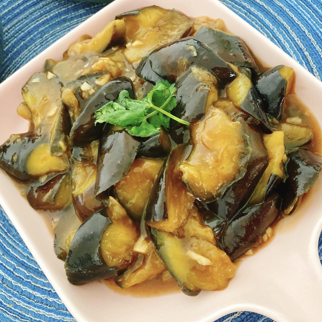 红烧茄子（教你炒茄子不变色的小妙招）