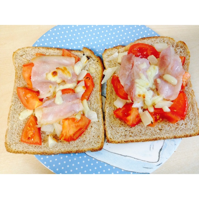 吐司培根小批萨