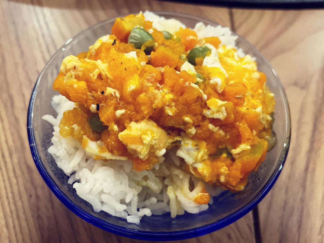 咸蛋南瓜炖豆腐，汤汁都能舔完的下饭菜