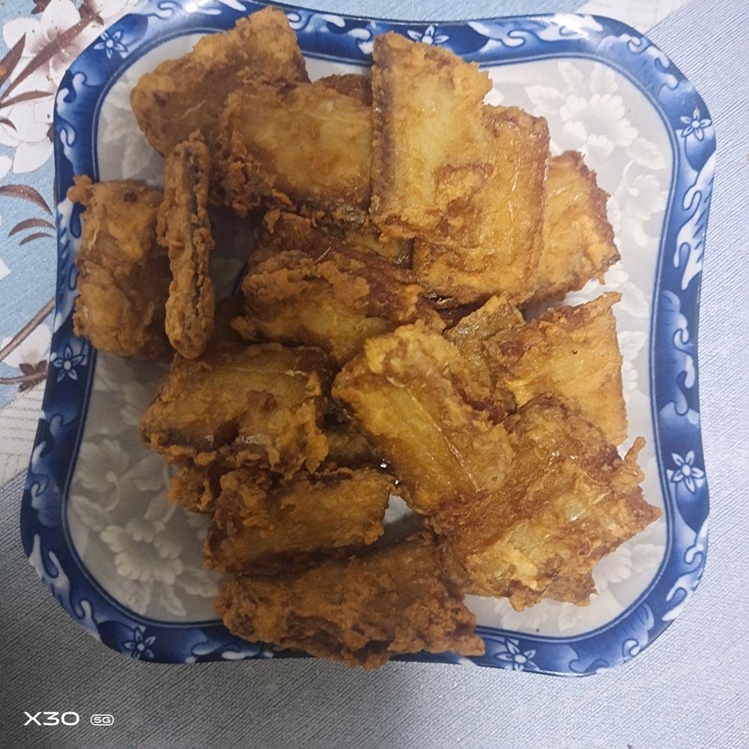 炸带鱼段(一点小窍门油就不浑了)