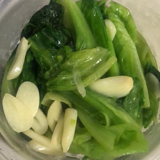 清炒罗马生菜