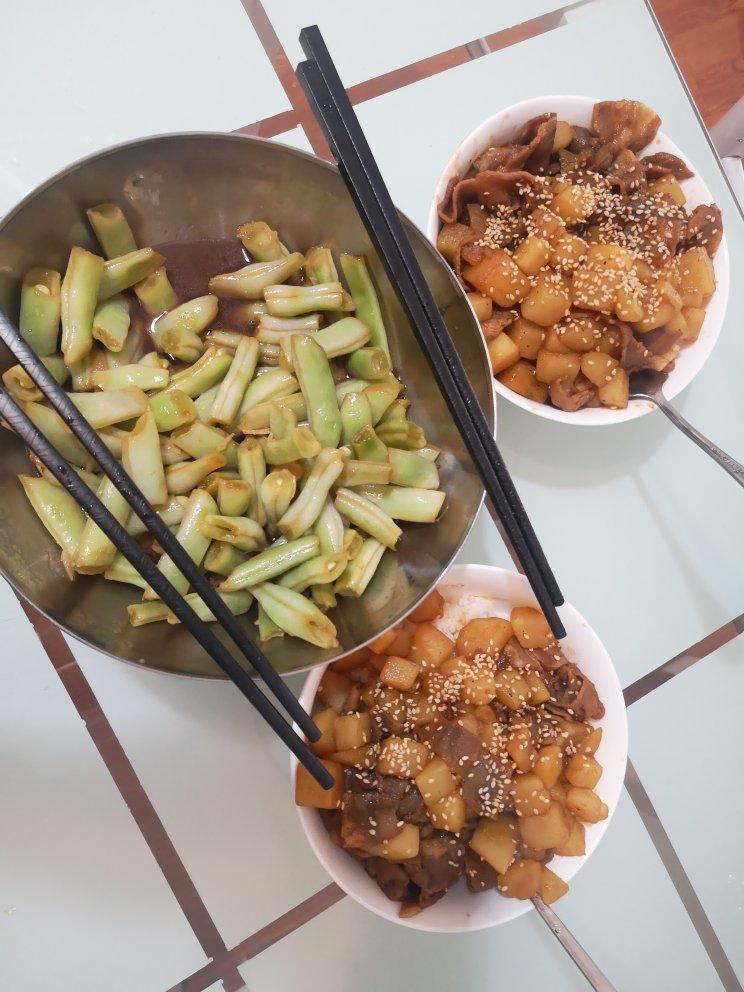 好吃到舔碗底的土豆肥牛拌饭