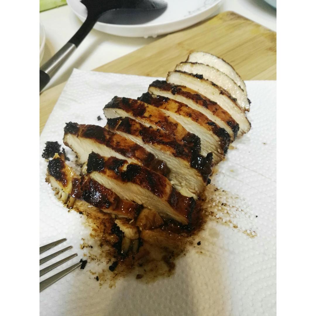 香煎嫩滑鸡胸肉