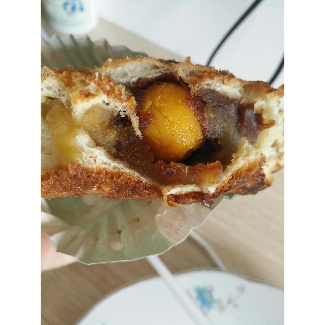 鲜奶红豆包