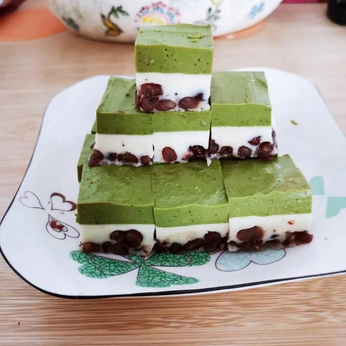 抹茶红豆奶糕
