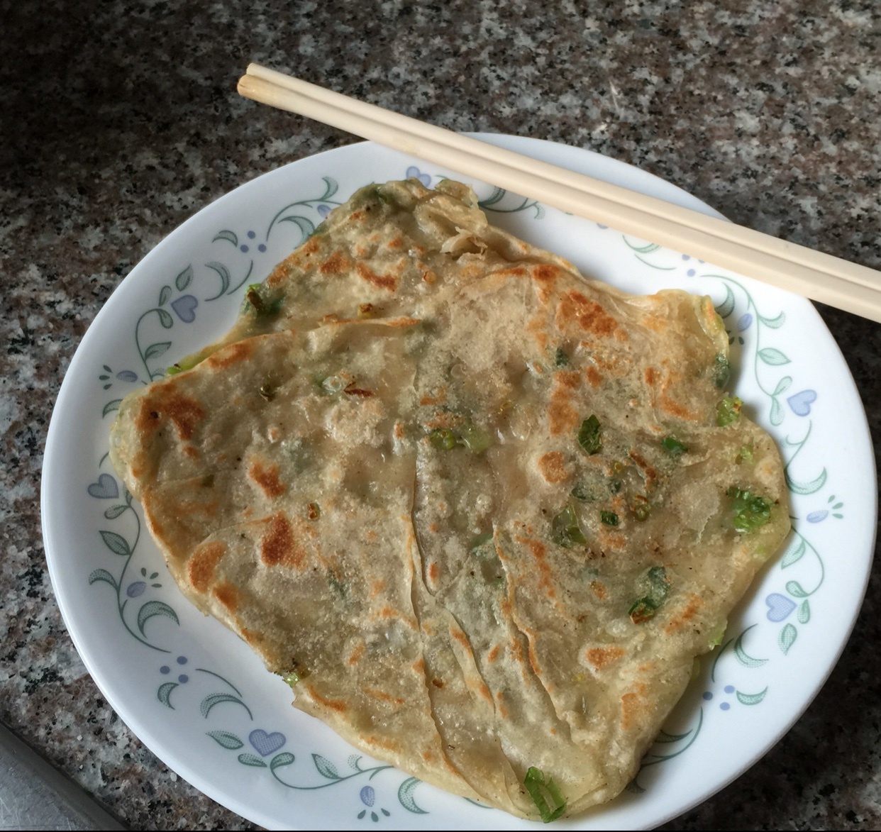 可能是最好吃系列--鸡蛋葱油饼