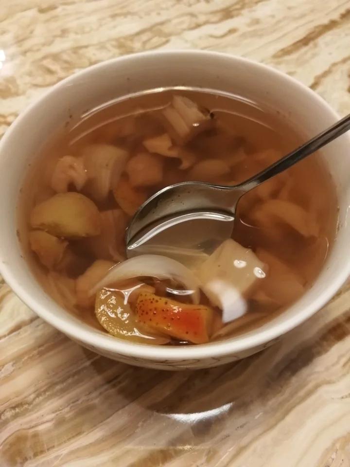 适合积食宝宝的莲藕鲜百合山楂汤—润肺清火消食