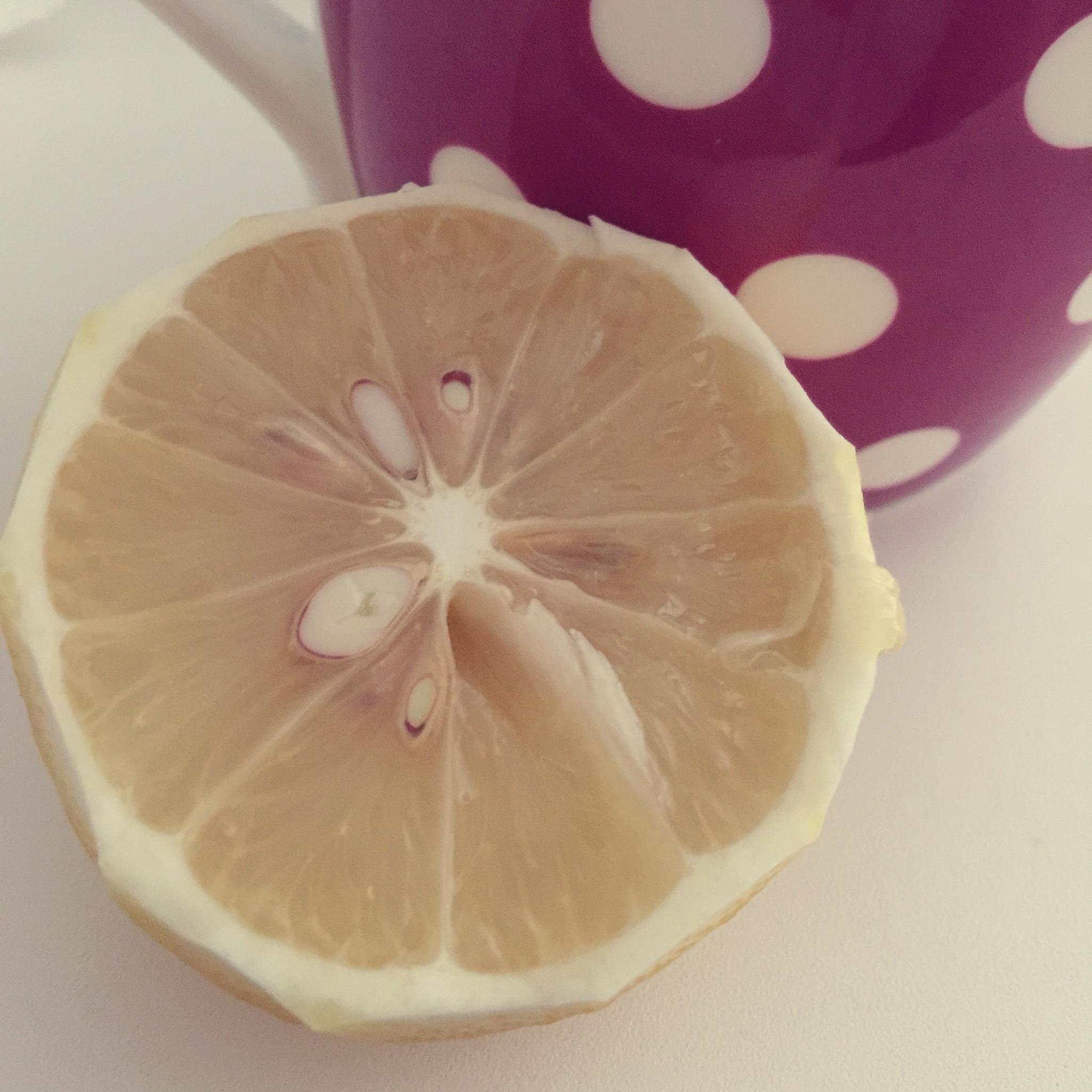 蜂蜜柠檬茶的做法 步骤1