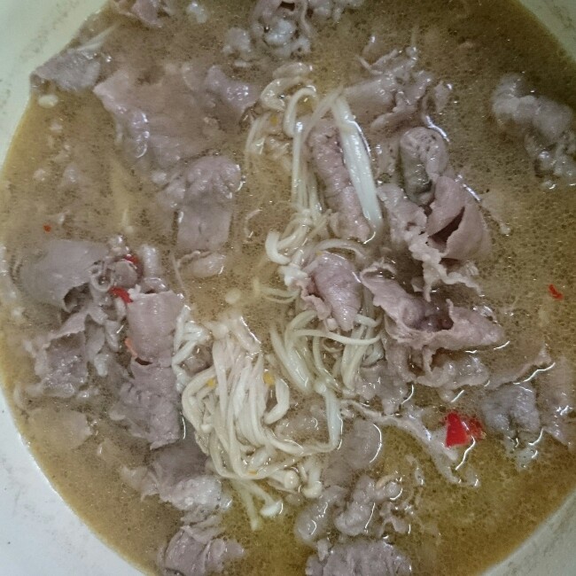 酸汤肥牛