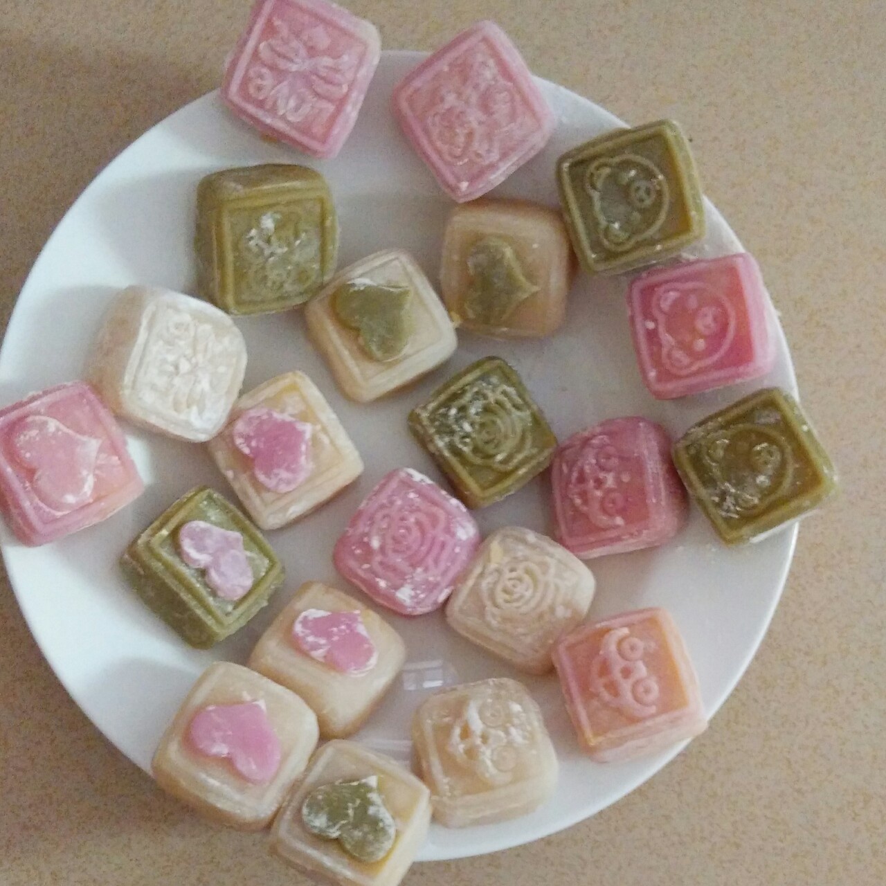 传说中的大班冰皮月饼 终于能尝到啦～