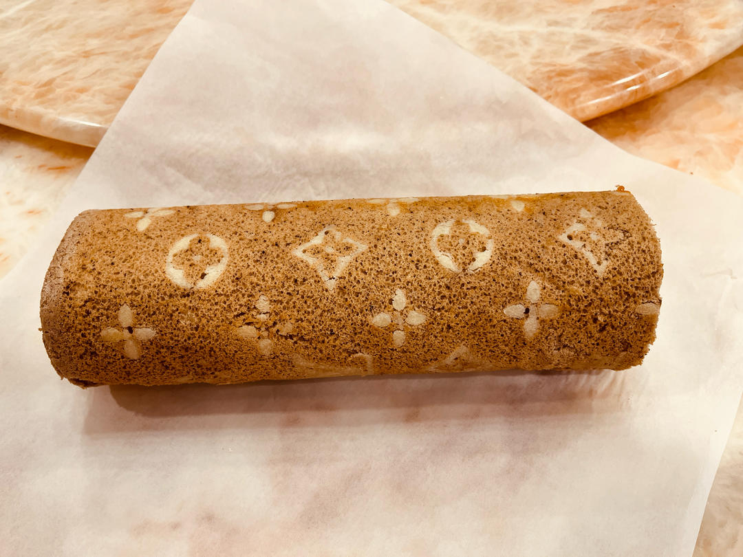 网红LV印花巧克力蛋糕卷——把蛋糕做成吃不起的样子（保姆级教程）