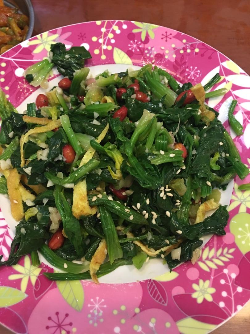 健康低脂凉拌菜—菠菜可以这样吃