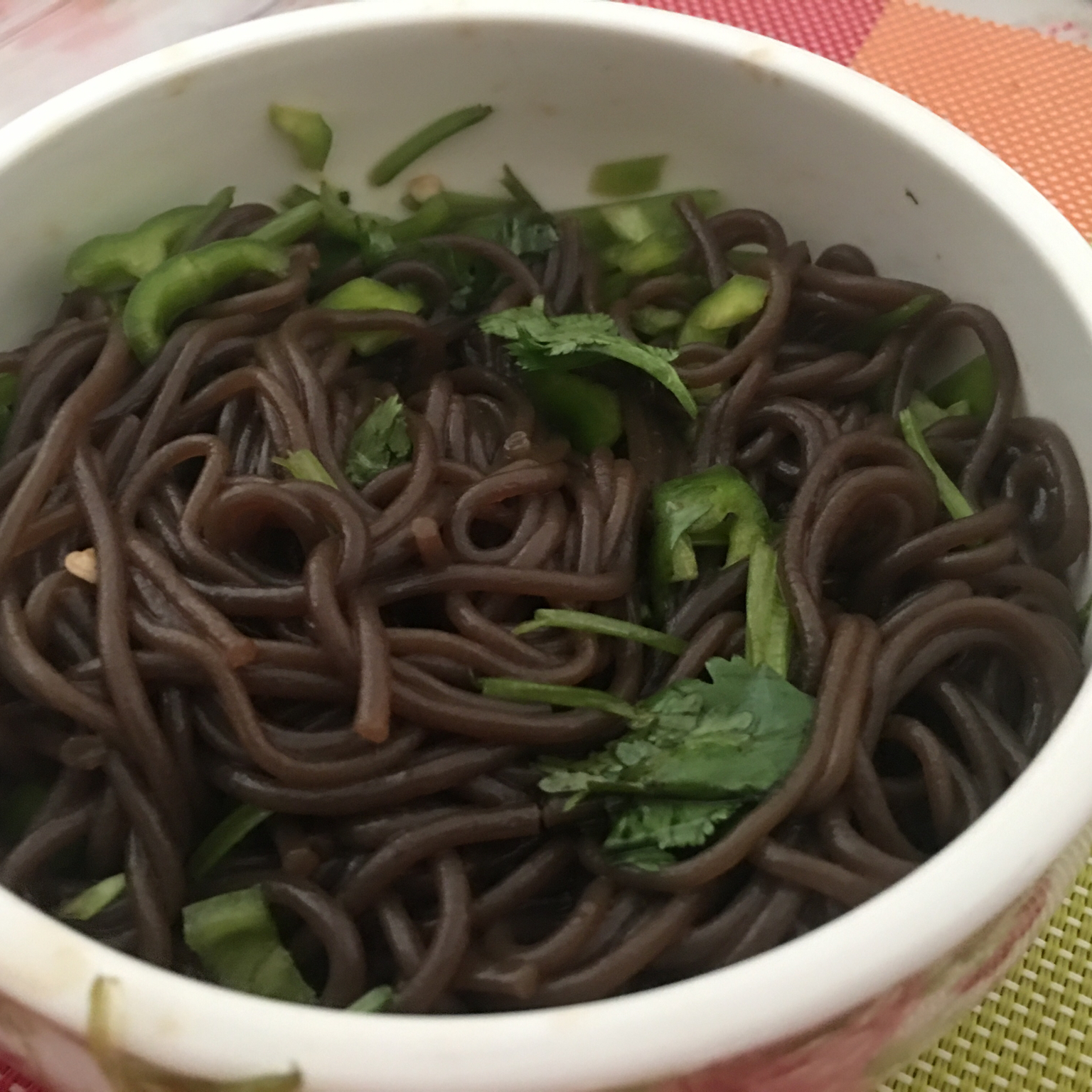 凉拌蕨根粉