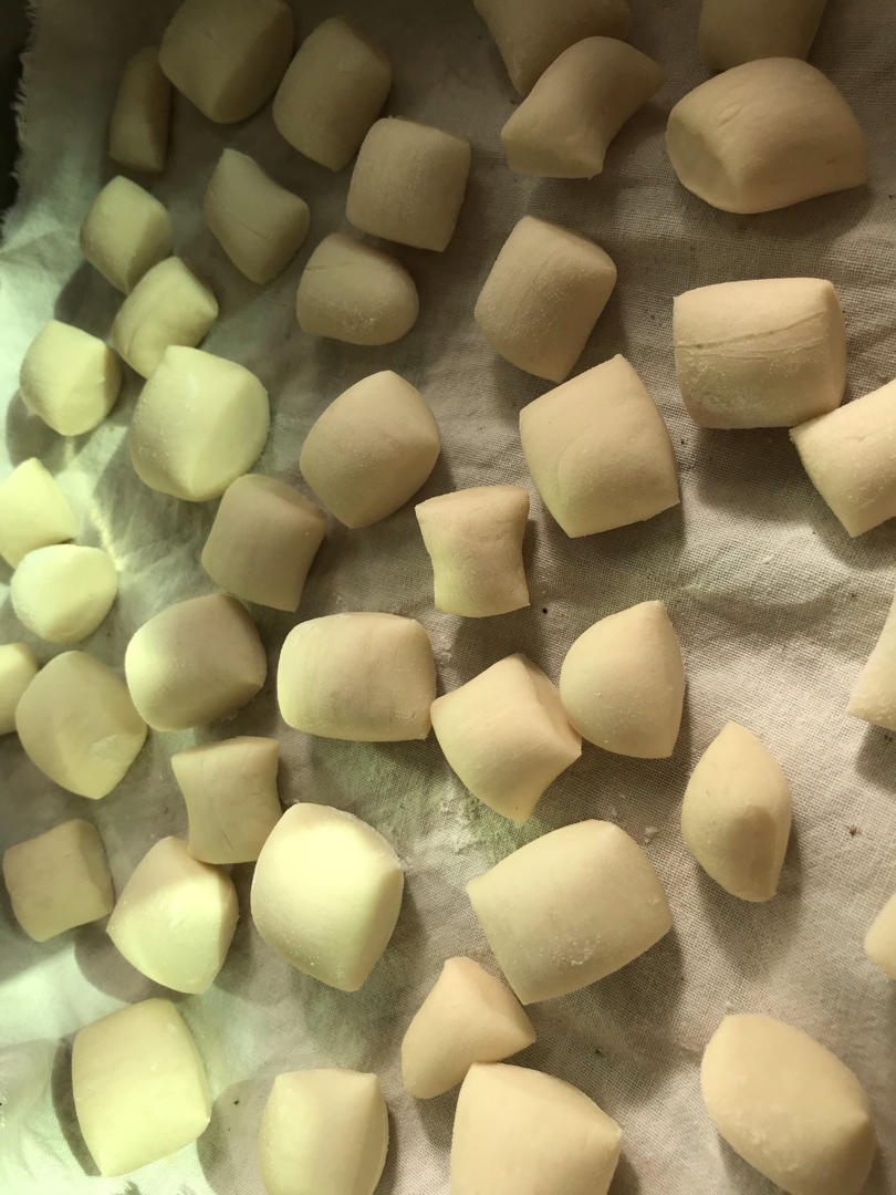 五彩奶香豆沙小馒头