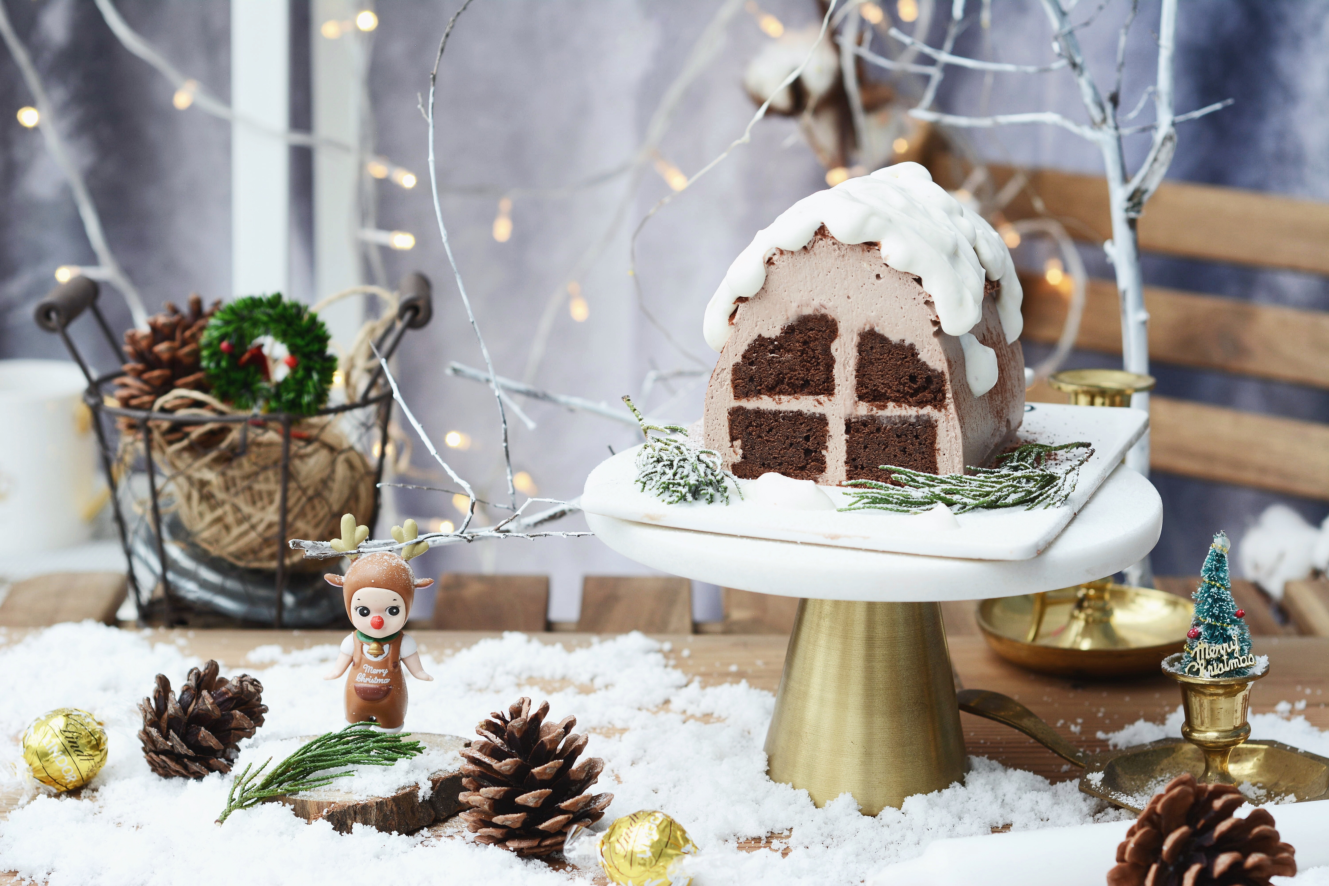 圣诞爆款🎄雪房子巧克力磅蛋糕㊙️不变型奶油霜的做法