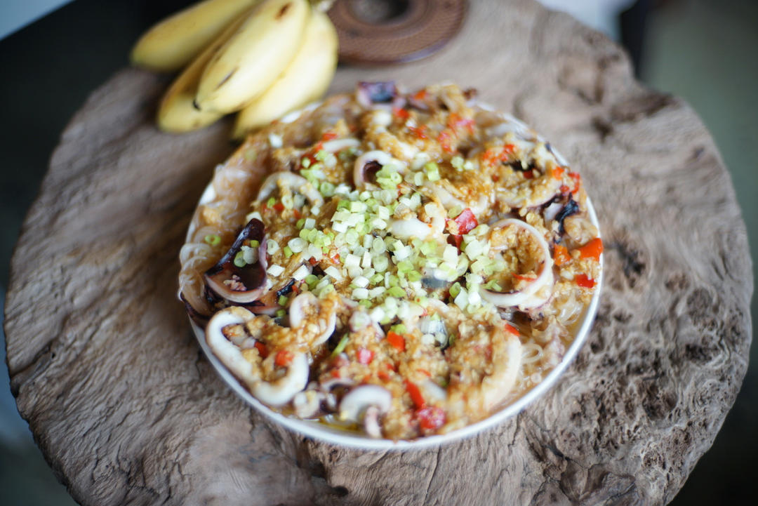 蒜蓉粉丝蒸鱿鱼海钓大管