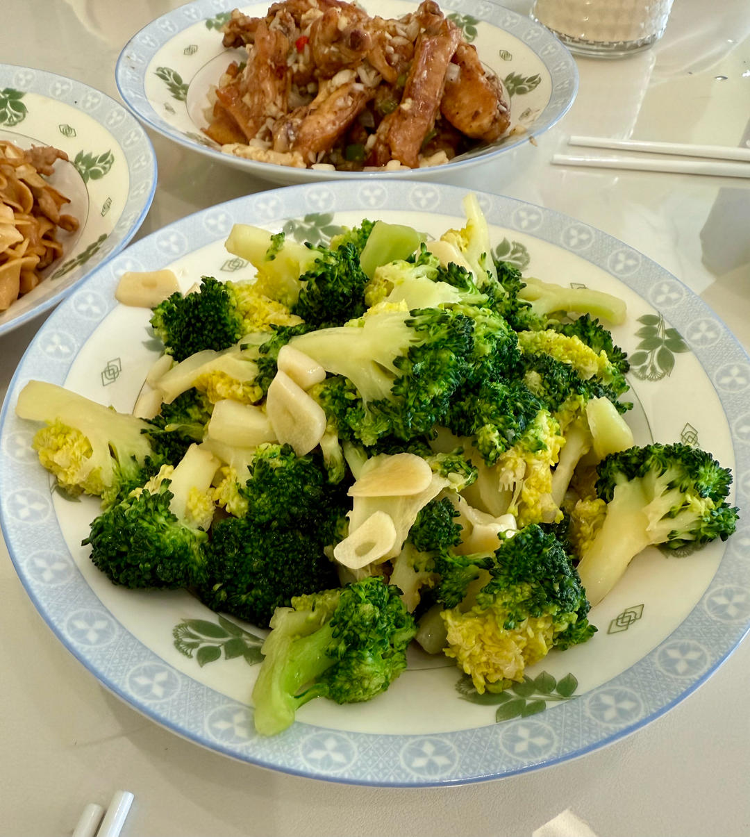 清炒西蓝花，口味清淡，营养价值高