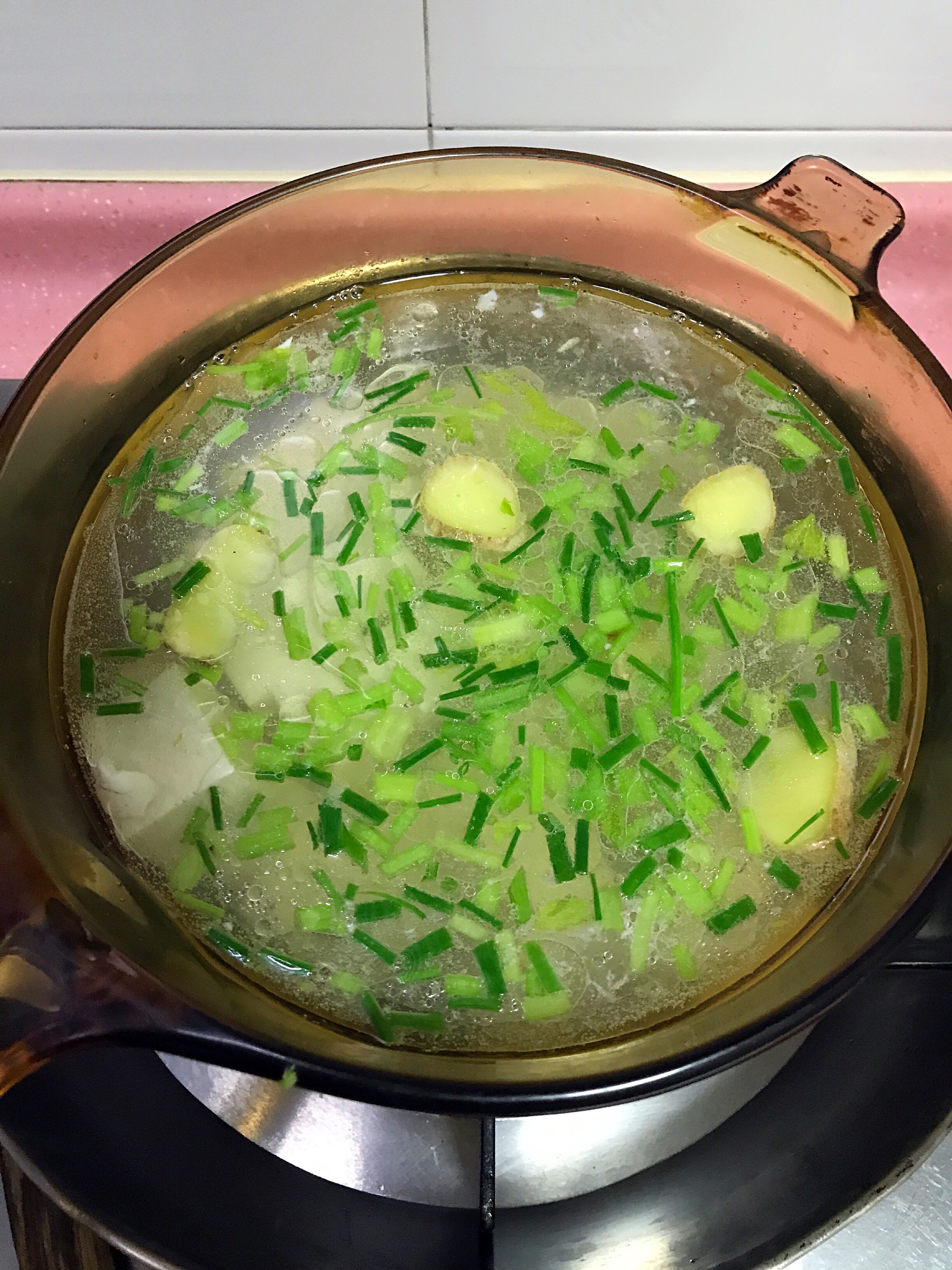 九肚鱼豆腐汤的做法