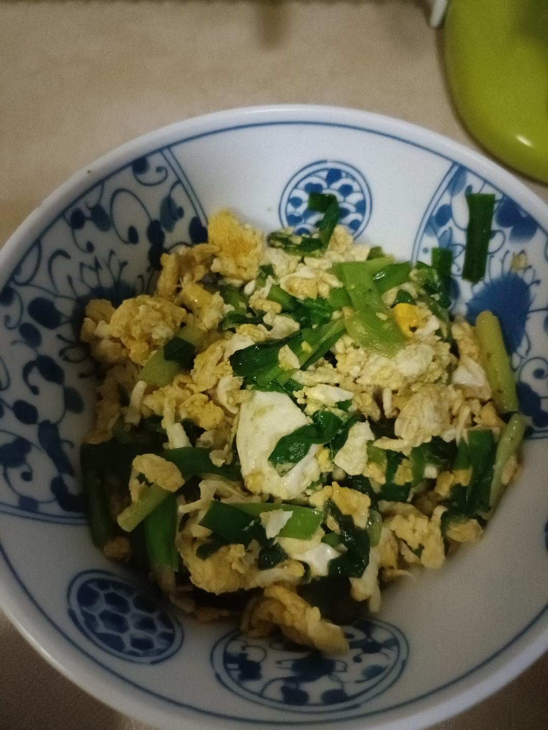 韭菜炒鸡蛋——三分钟快手下饭菜 掌握火候的秘诀