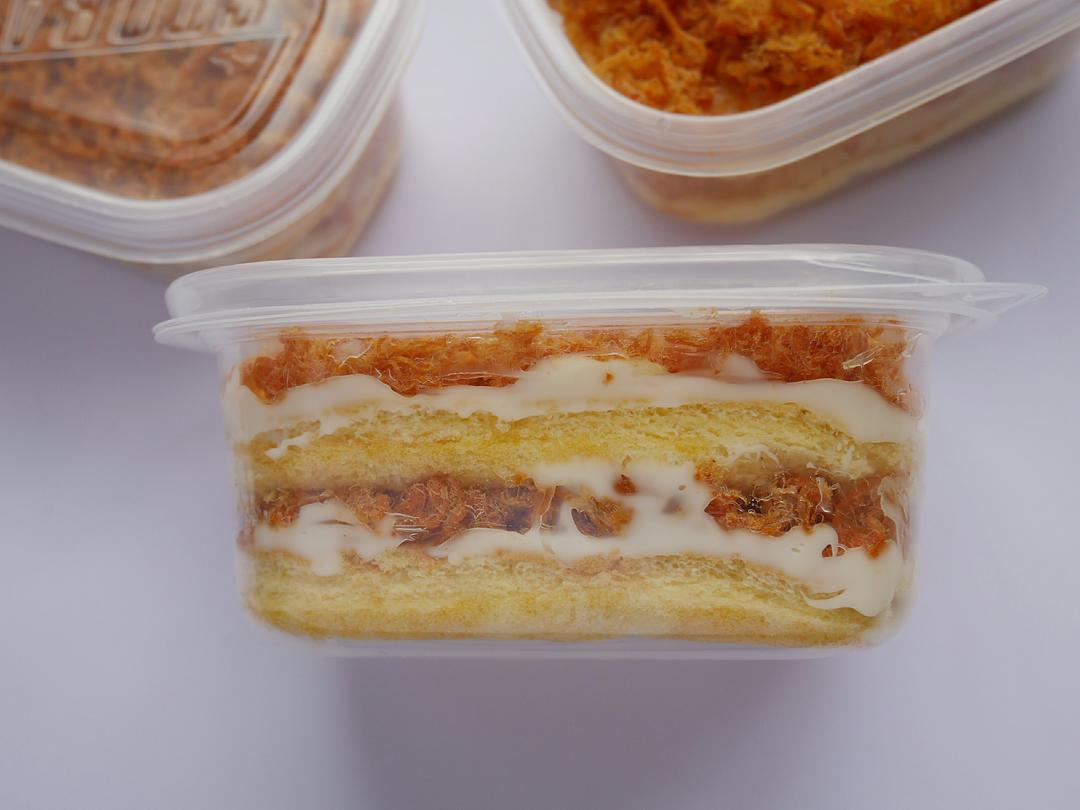 自制肉松沙拉蛋糕盒子