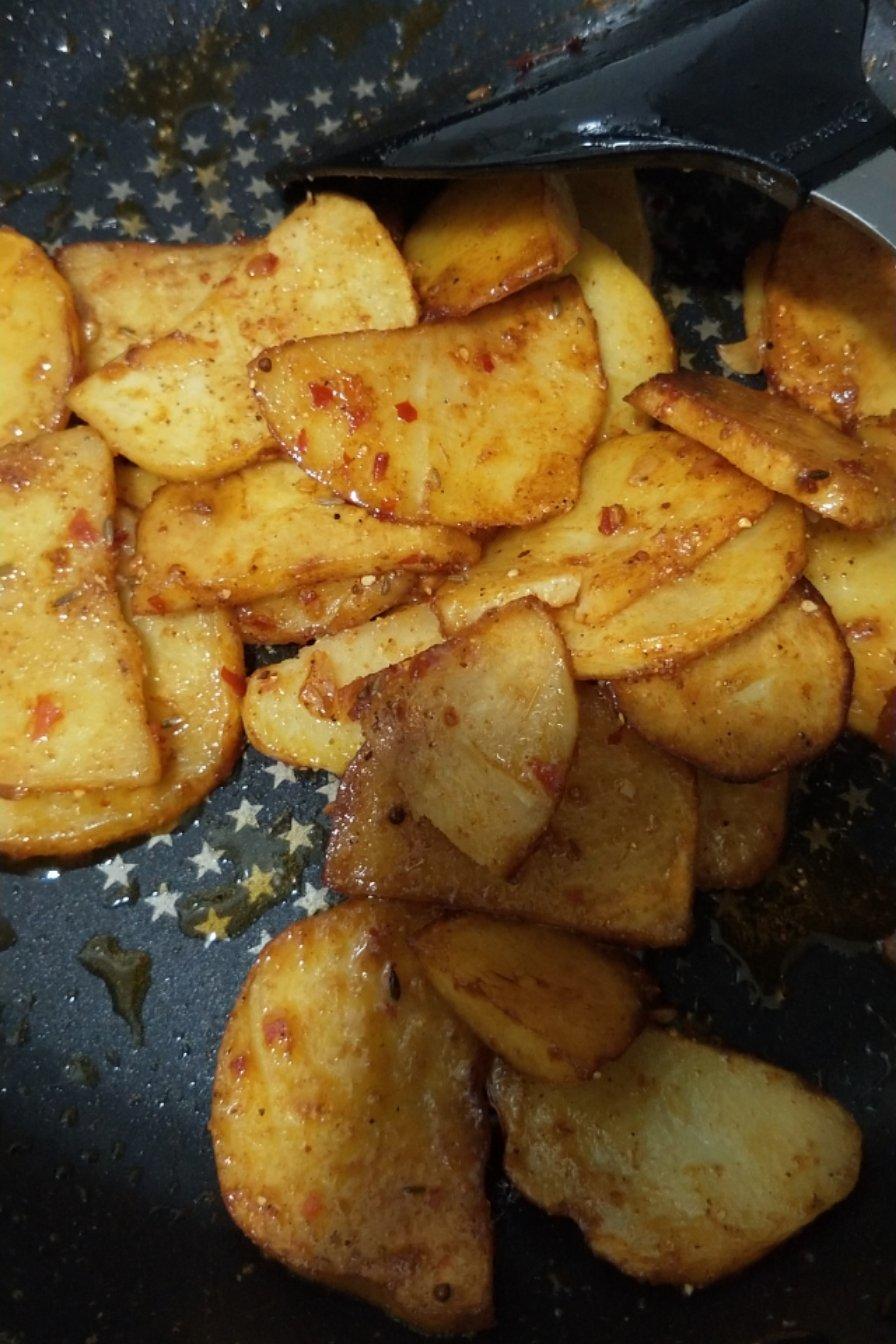 干锅土豆片