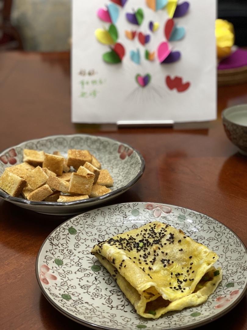 你有没有挑战过香香脆脆的山东杂粮煎饼