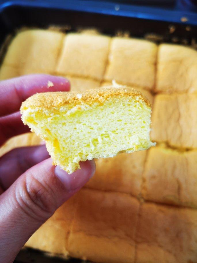 烤箱做蛋糕（戚风蛋糕的做法）