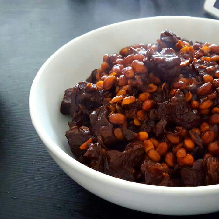 黄豆烧牛腱