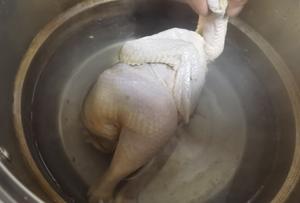 【超简单】秘制烤全鸡的做法 步骤4