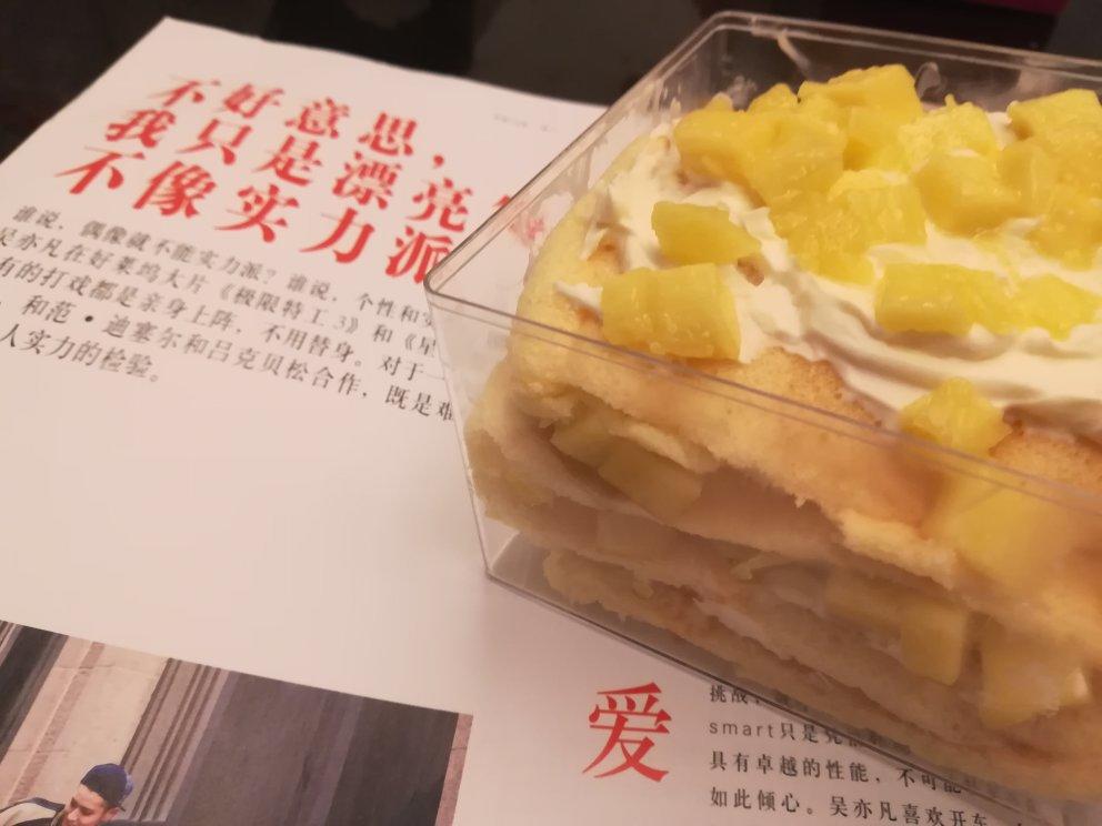草莓城堡蛋糕