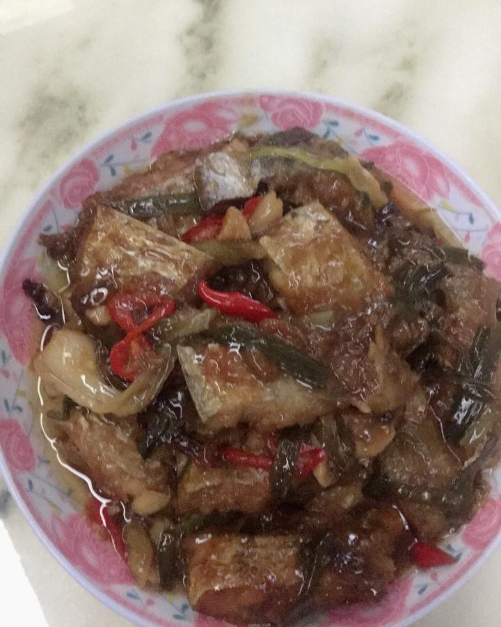 红烧带鱼