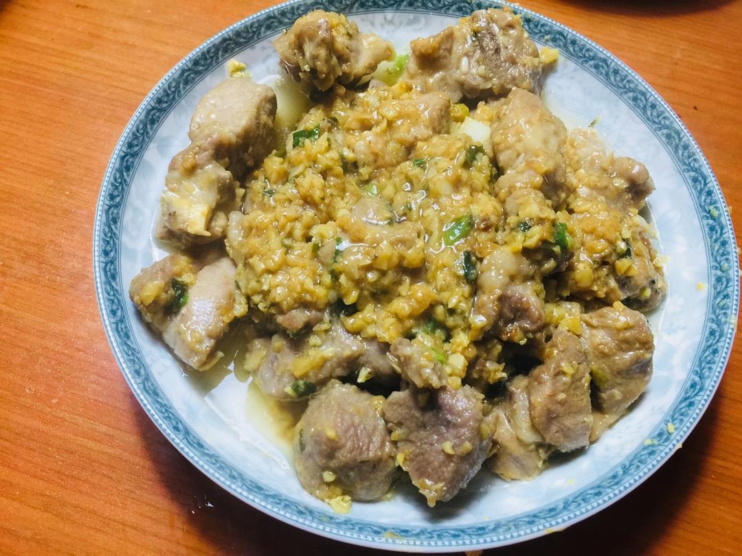 金牌蒜香排骨