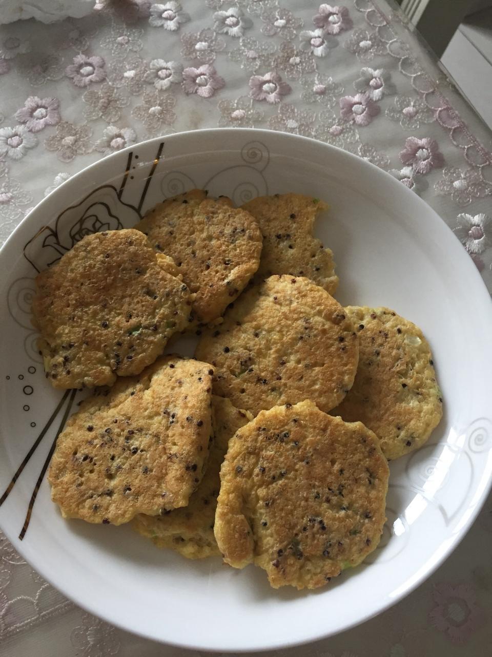 葱香藜麦蛋饼 宝宝辅食食谱