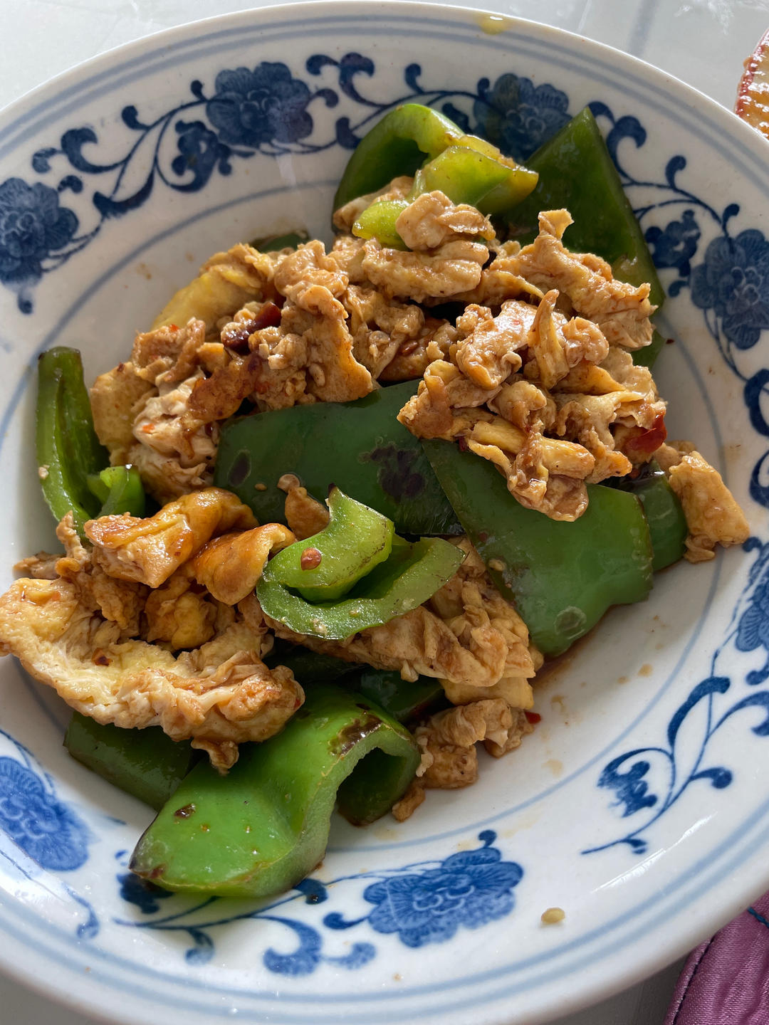 超级下饭的虎皮青椒炒鸡蛋！三碗饭都不够