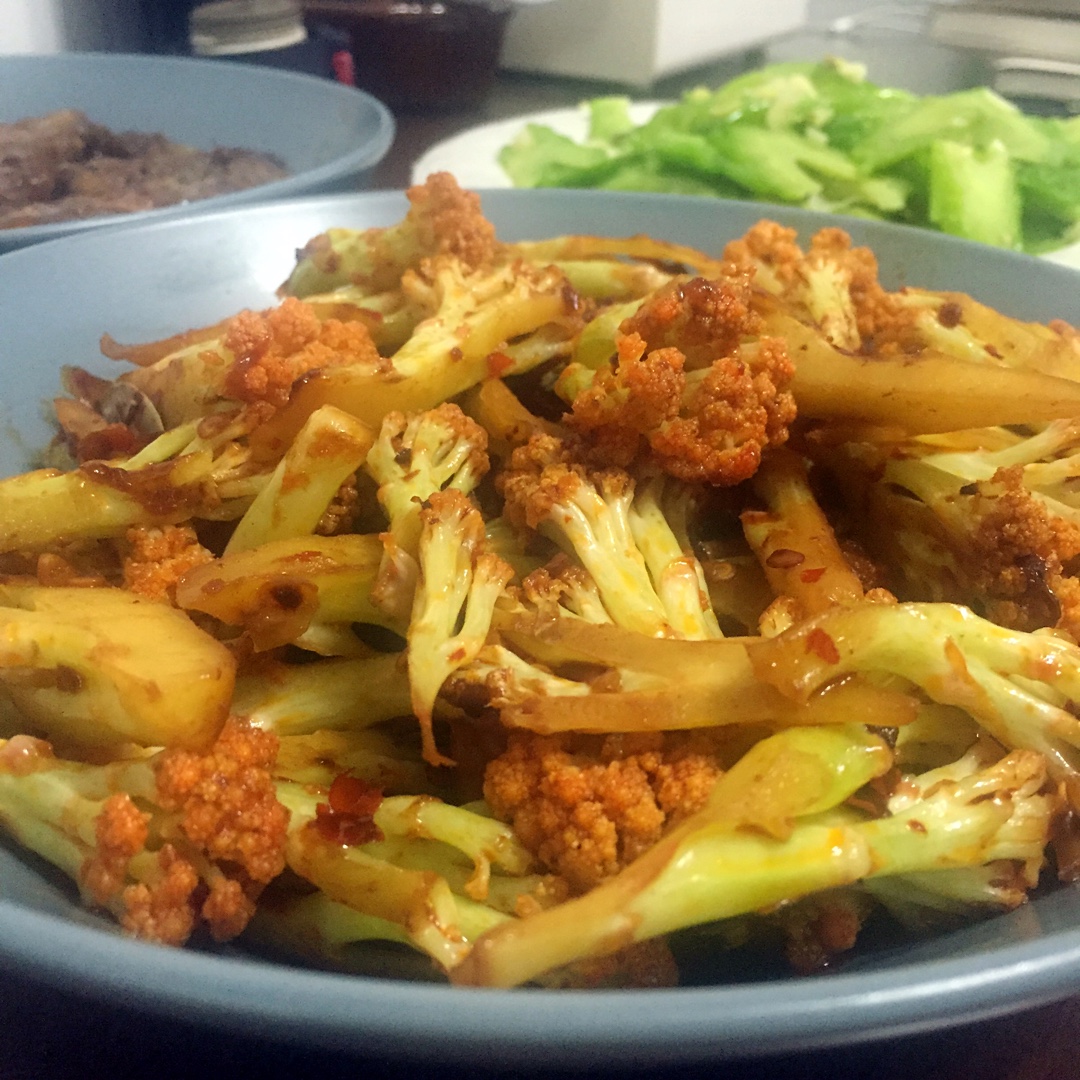 很“浪费”米饭的家常菜之一-------干锅菜花