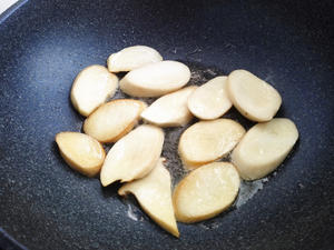煎炒杏鲍菇的做法 步骤5