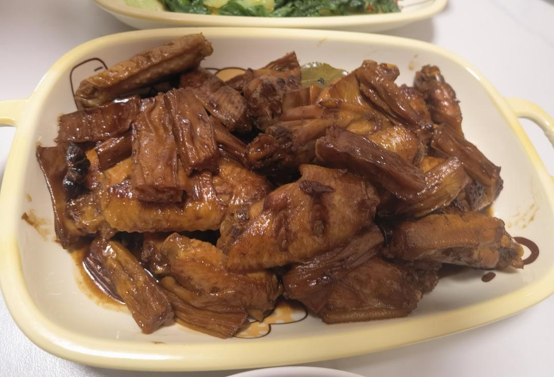 好吃到舔手指的红烧鸡翅😋孩子的最爱❤️