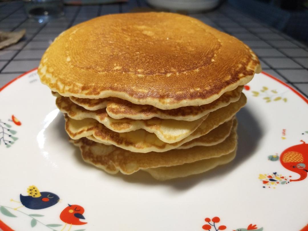 奶香四溢酸奶松饼