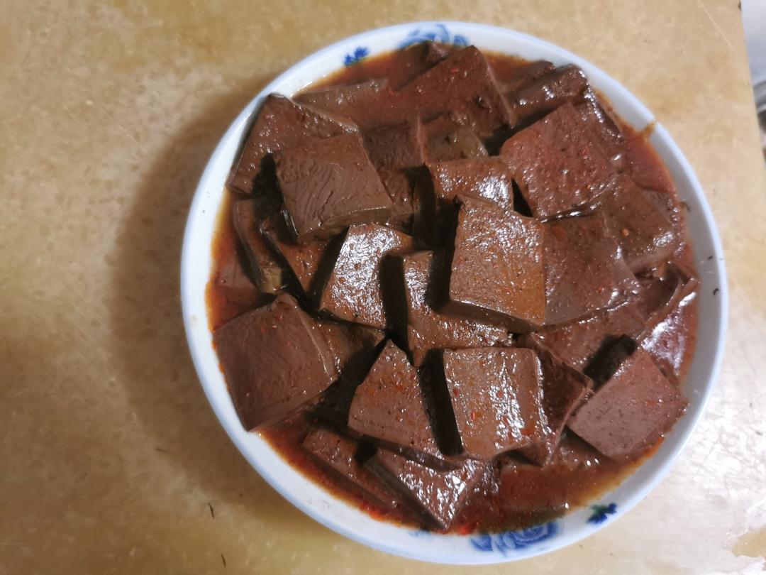 爆炒鸭血