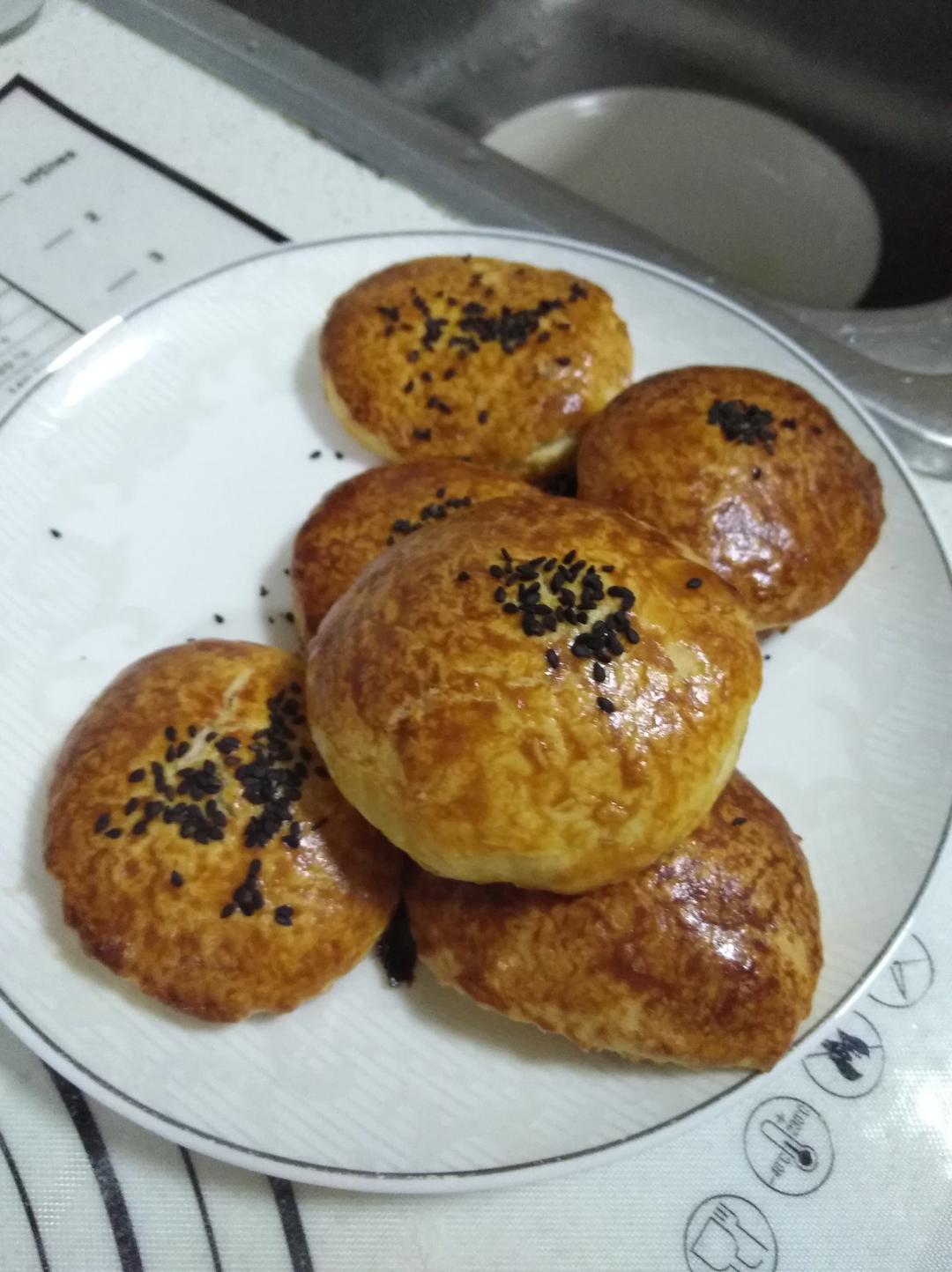 【视频】3分钟 奶油司康Scone(可能是世界上最快手的司康) 消耗淡奶油～