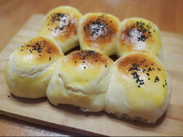 鲜奶油小餐包（一次发酵）