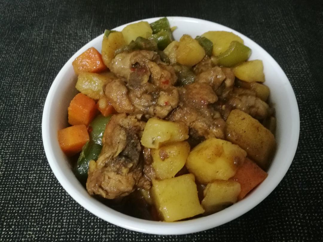 土豆烧鸡（非常下饭哦~）