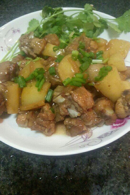 红烧排骨土豆