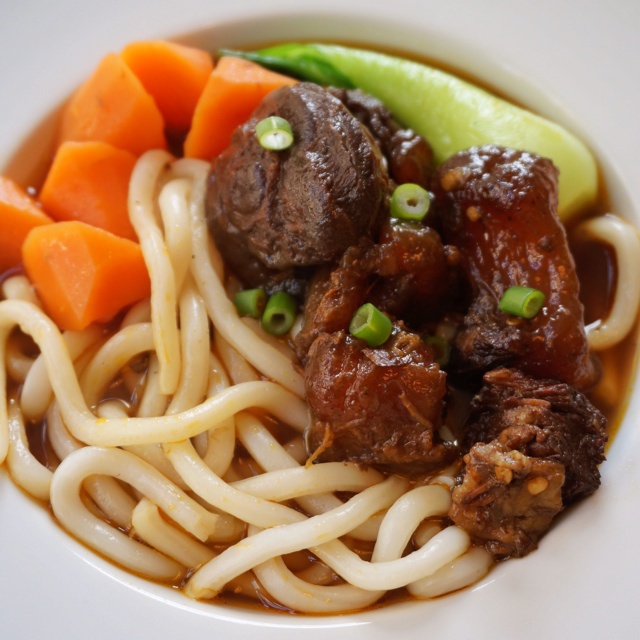 私房红烧牛肉面
