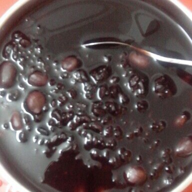 花生红枣黑米粥