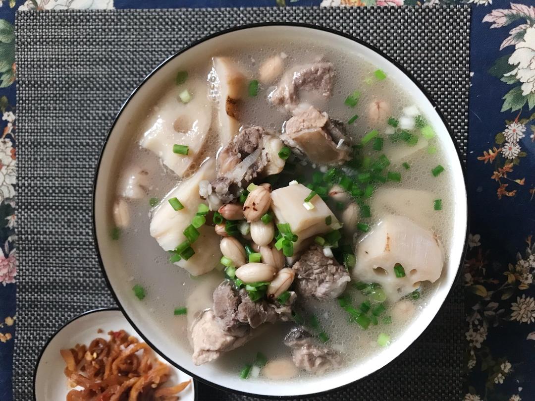 排骨莲藕汤