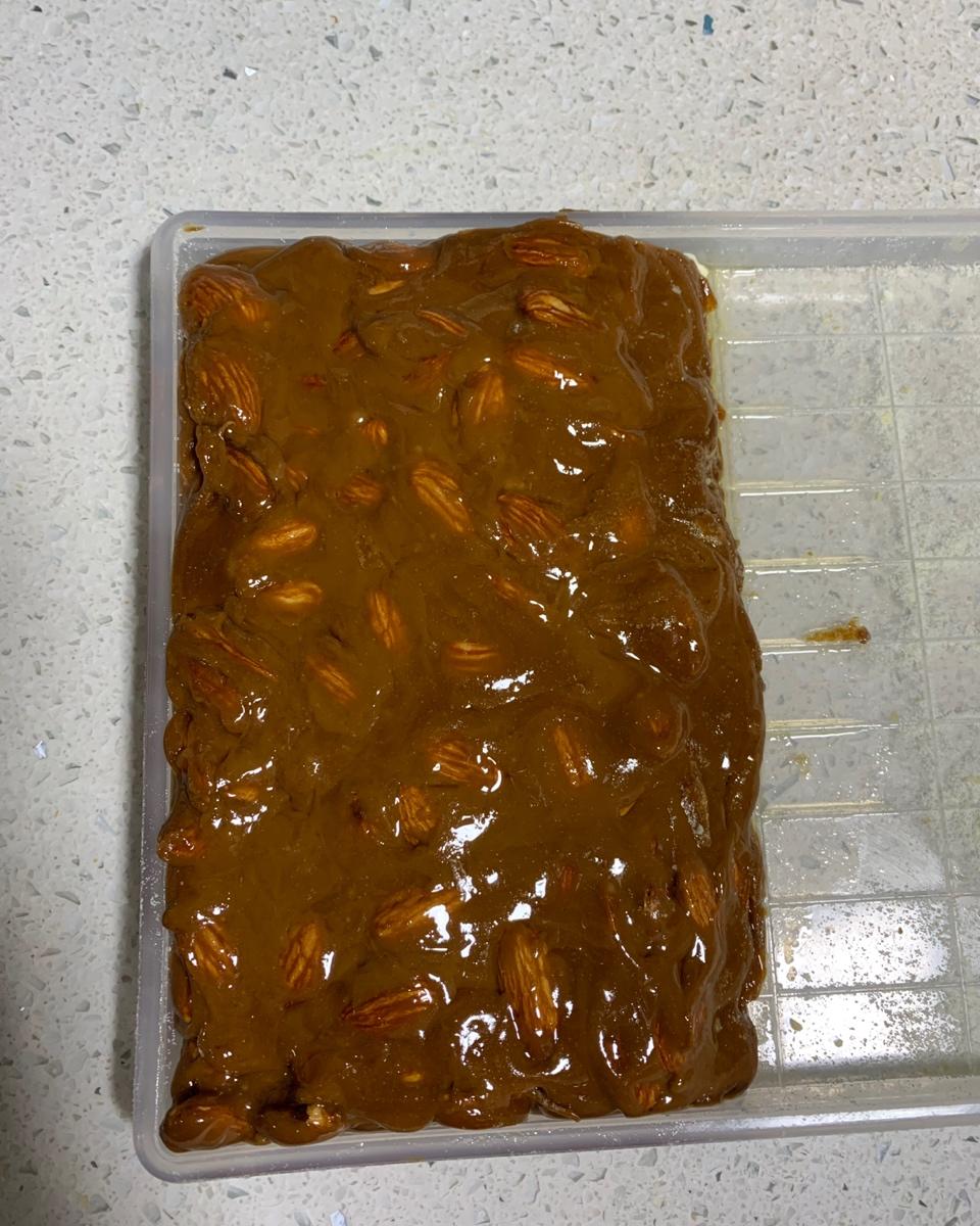 海盐杏仁太妃糖