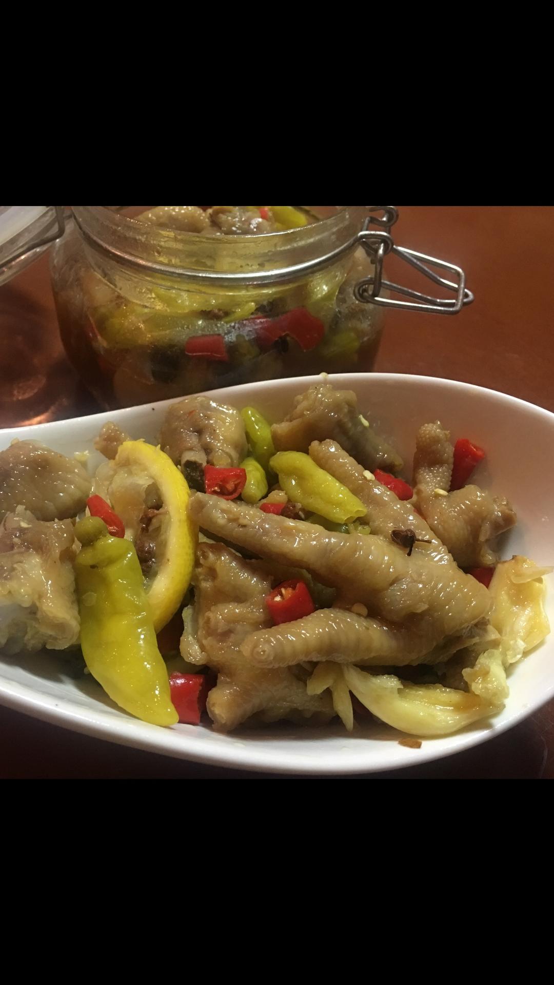 泡椒凤爪的做法